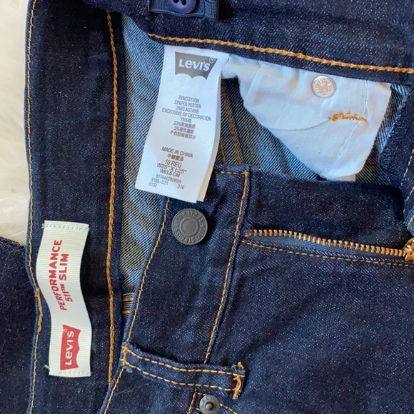 Levi’s 511 Performance 511 Slim Pants - Picture 4 of 4